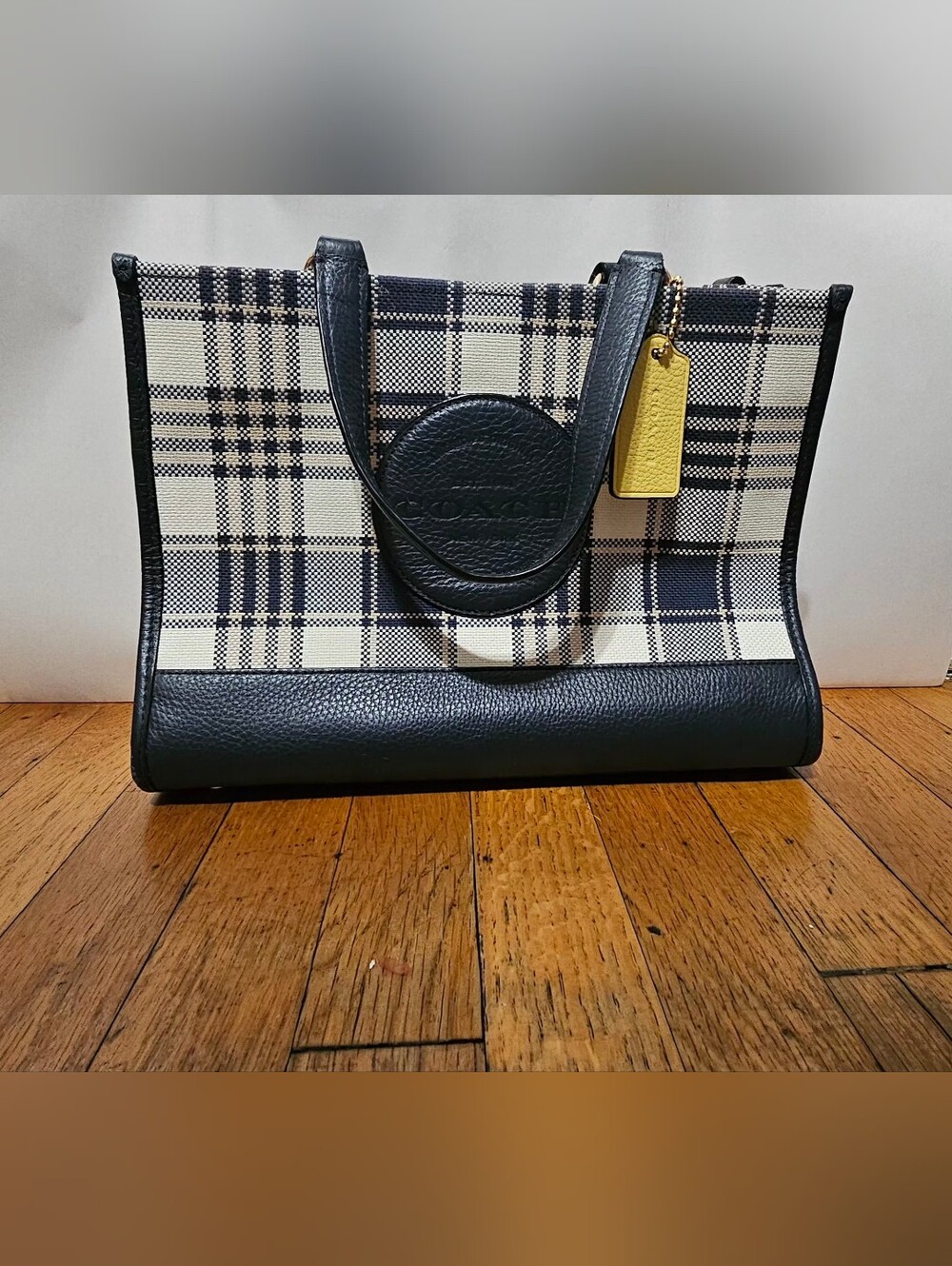 COACH Dempsey Tote 22 Garden Plaid Midnight Navy Cream Crossbody Bag C8201